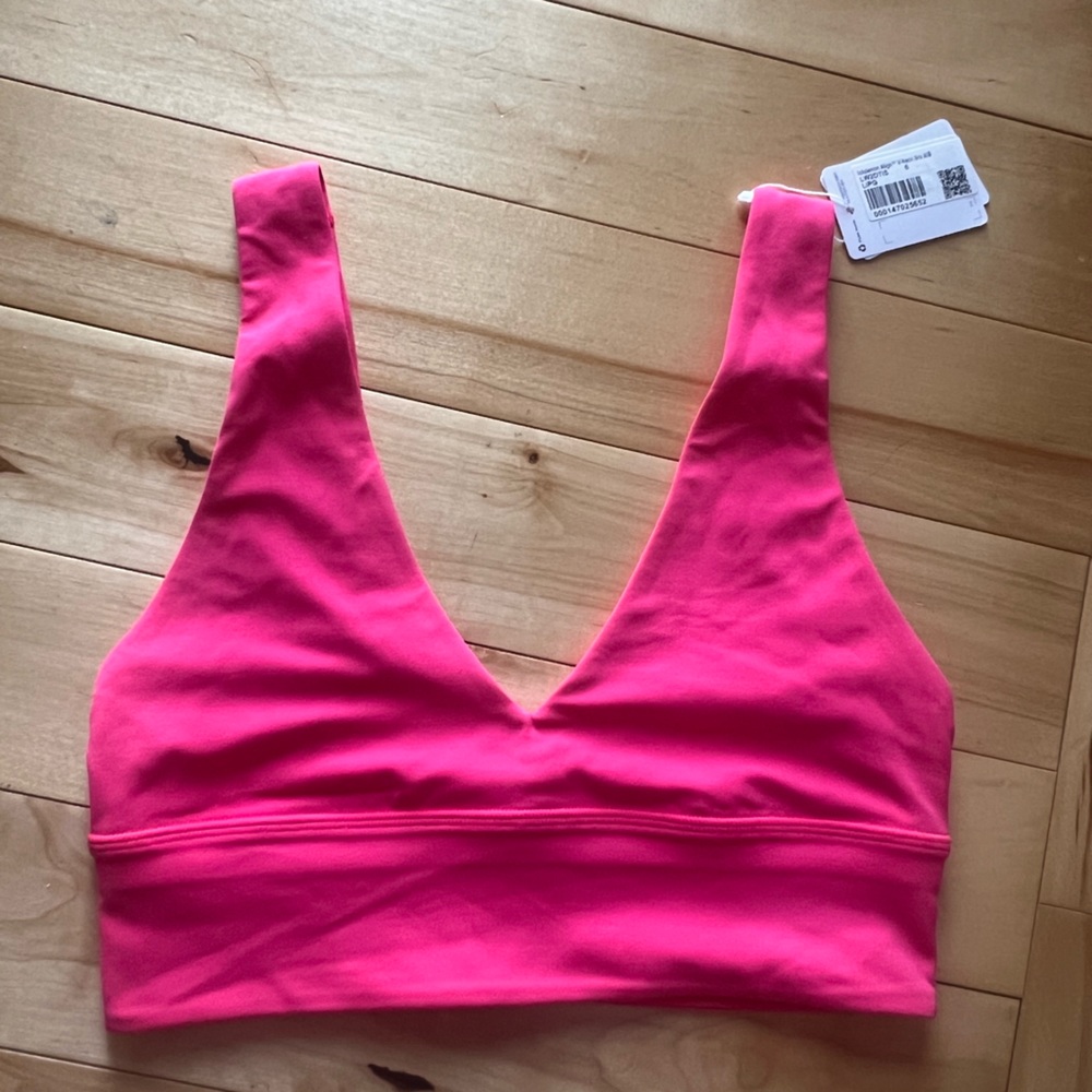 NWT Lululemon Align V-Neck Bra Light Support, A/B Cup - Picture 8 of 11